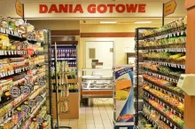 W przypadku dań gotowych mniej więcej co czwarty konsument kupuje jednorazowo więcej niż jedno opakowanie (fot. ŁR)