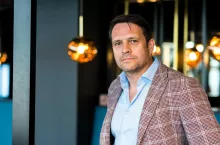 <p>Tomasz Polański, członek zarządu Grupy Eurocash, bezpośrednio nadzorujący obszar działalności hurtowej zastąpi Pedro Martinho i pokieruje rozwojem sieci partnerskich (fot. Kuba Golik Studio Concept)</p>